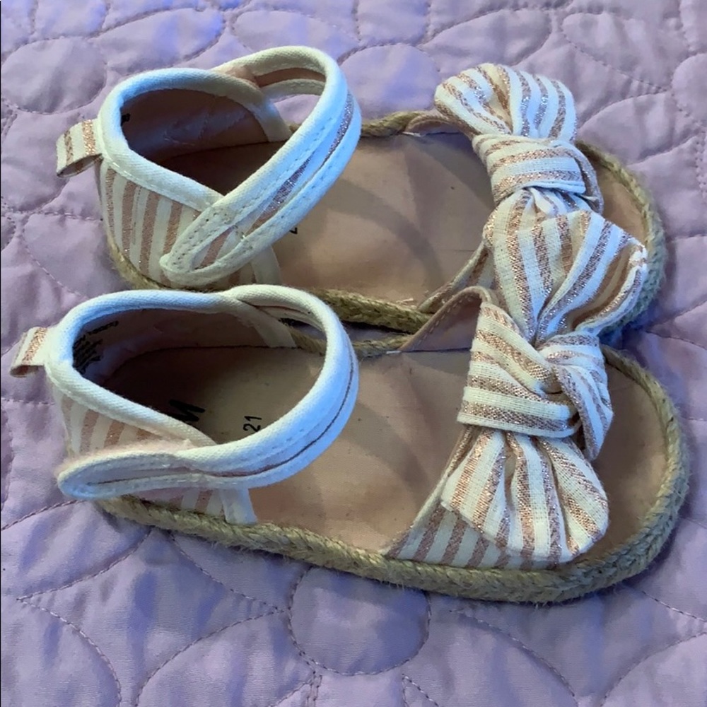 Shoes - Picture 3 of 6